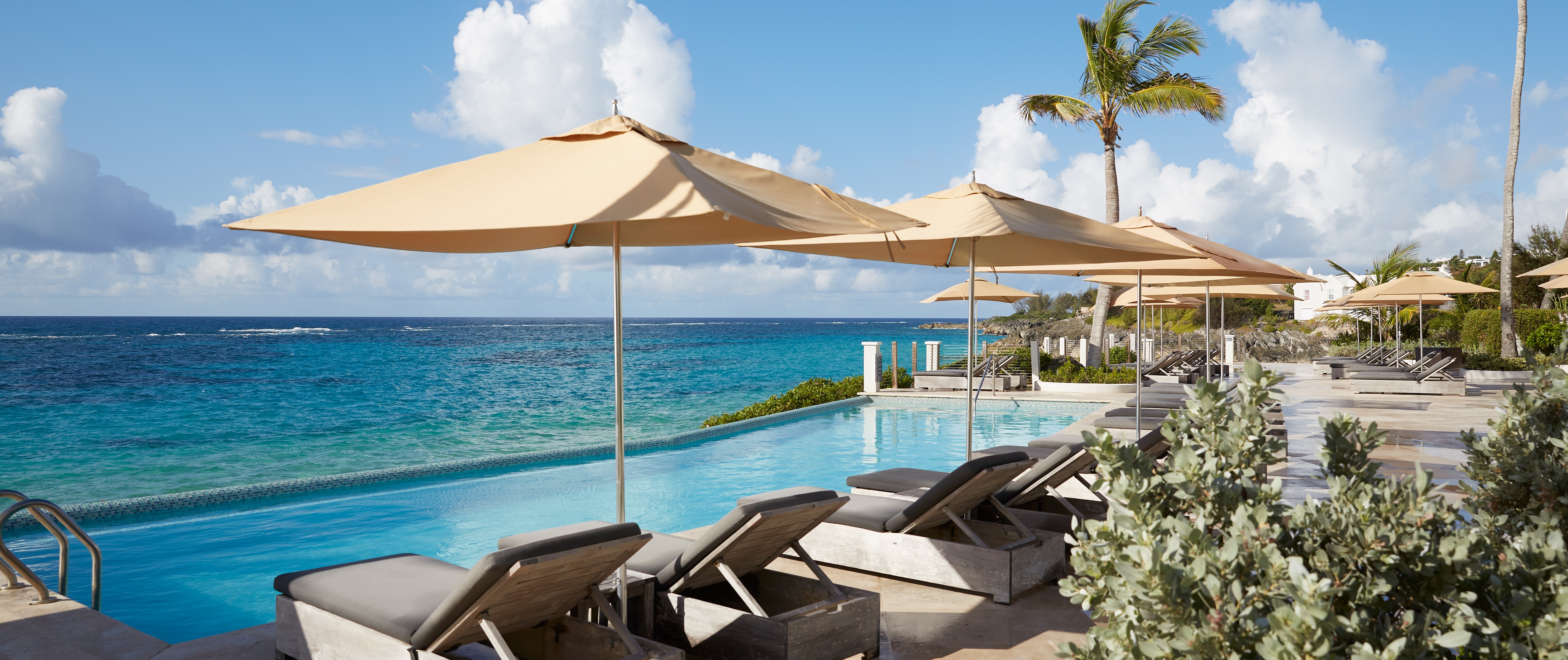 Inside The Luxurious Loren Hotels: Bermuda And Austin
