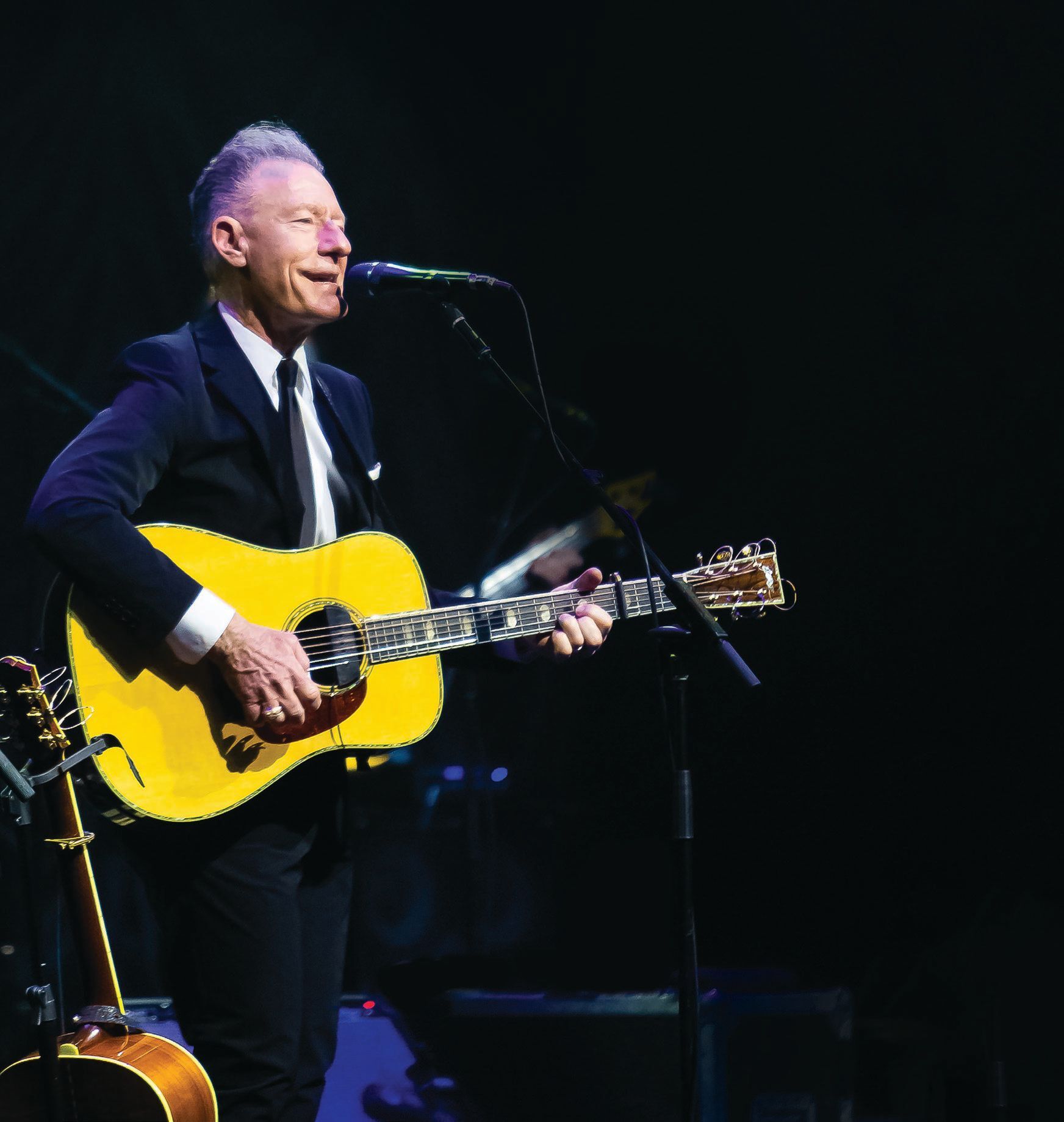 Lyle Lovett ends the night on the perfect note at Muny. PHOTO BY TYLER SCHMITT