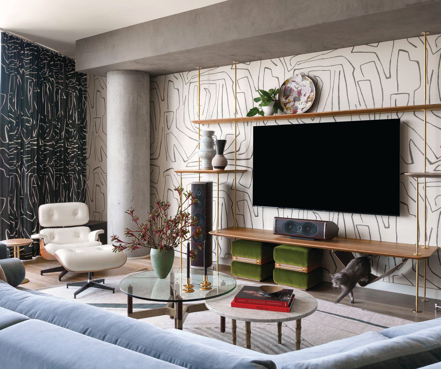 Kelly Wearstler wallcovering in the living room makes a statement. PHOTO STYLIST: ADAM FORTNER